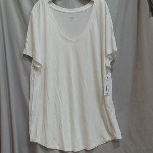 White Women's T-shirt Size XXL